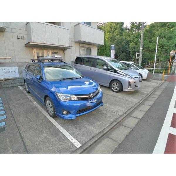 グリーンパーク（302） 駐車場