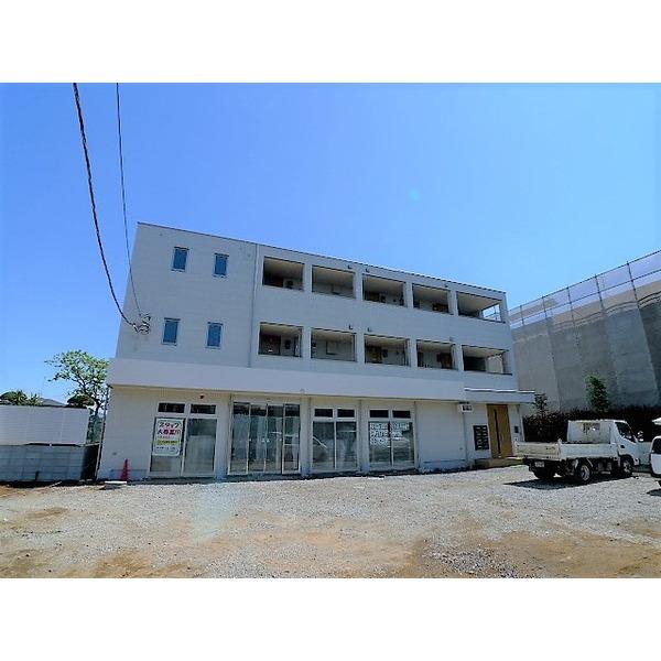 ファミリーマート赤塚二丁目店：354m
