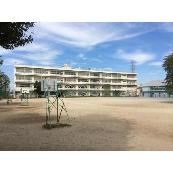 新座市立池田小学校：850m