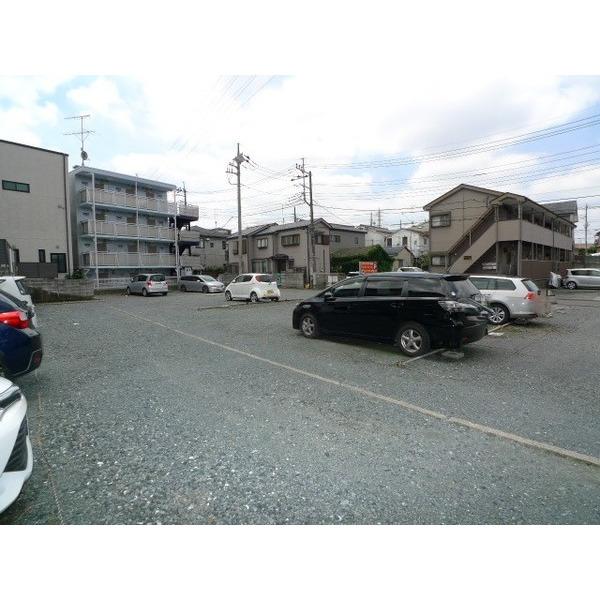 エステートピアASAKA（305） 駐車場