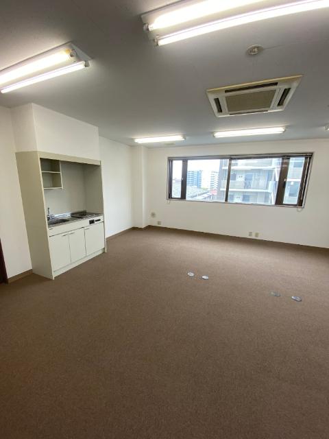 SDAビル（4階） 室内