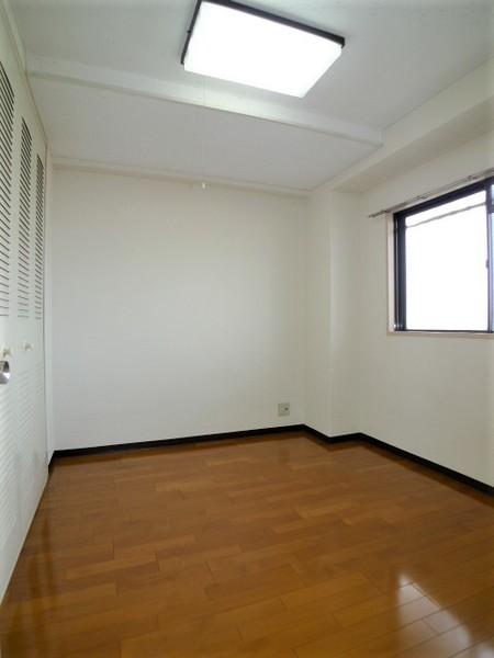 長瀬第三マンション（502） 部屋画像