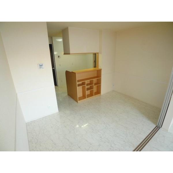 シュペリュール（102） 部屋画像