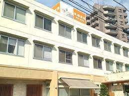 医療法人社団成和会産婦人科病院成増産院：120m