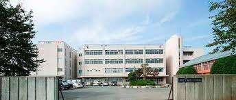 新座市立第四中学校：1303m
