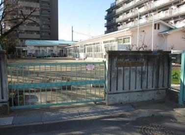 朝霞市泉水保育園：790m