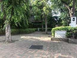 氷川台二丁目緑地：394m