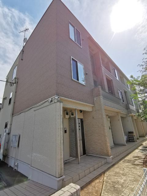 アイソン（301） 外観