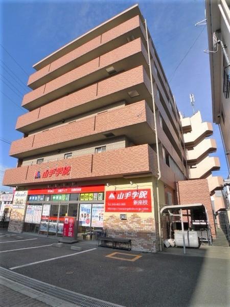 ロジーB 物件画像