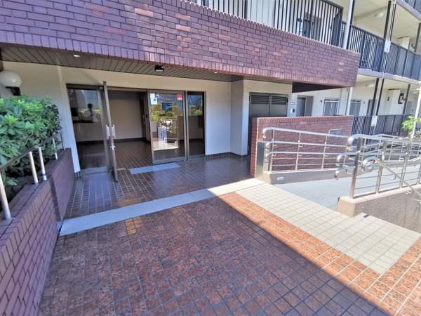 成増ハイライズ エントランス