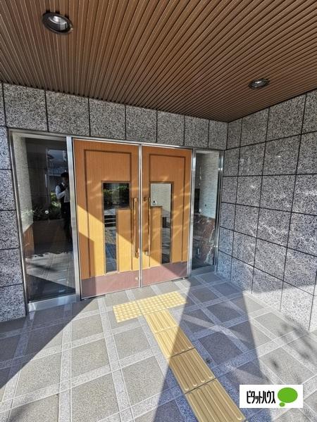 ヴェルレージュ板橋前野町 エントランス