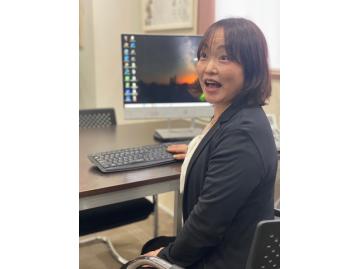 スタッフのサムネイル