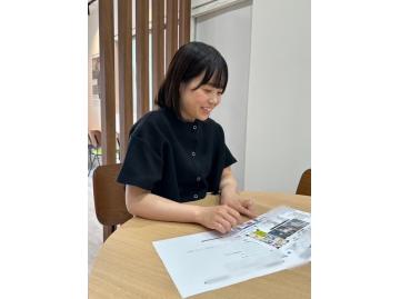 スタッフのサムネイル