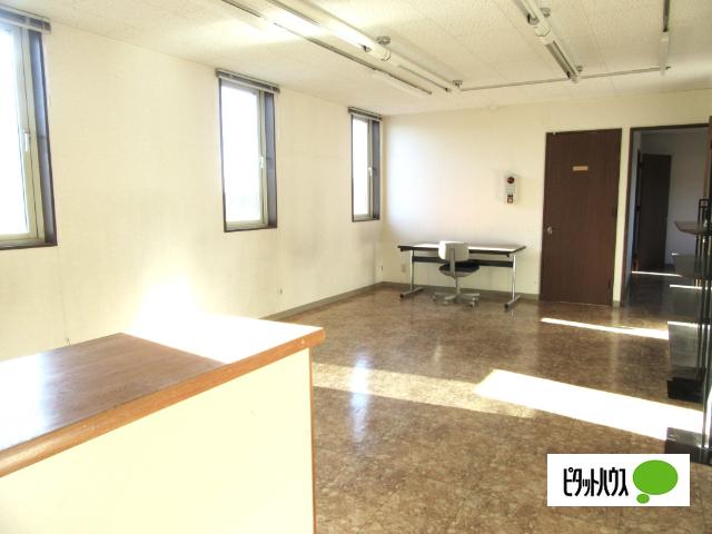 梅本町テナント（2F） その他部屋・スペース