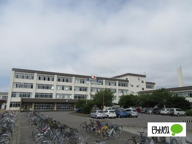 北海道伊達開来高校：1220m