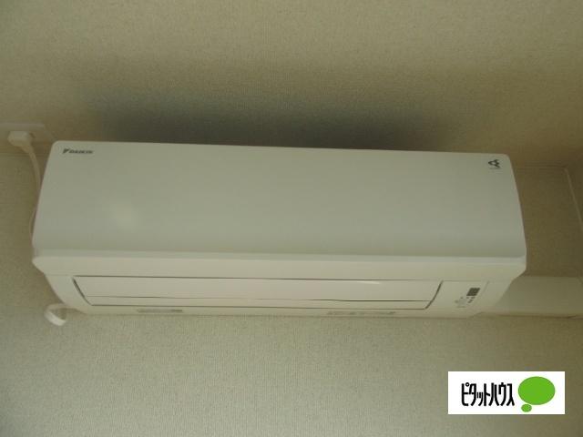 メゾン・ド・ウィズ（2-C） 部屋画像