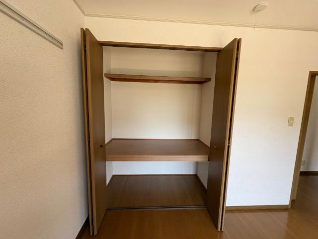 グレースウエストヒルズ（B102） 収納