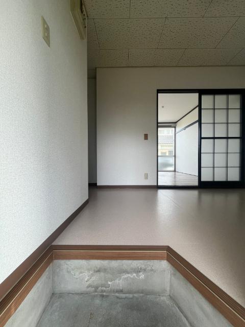 朝日コーポ（102） 玄関