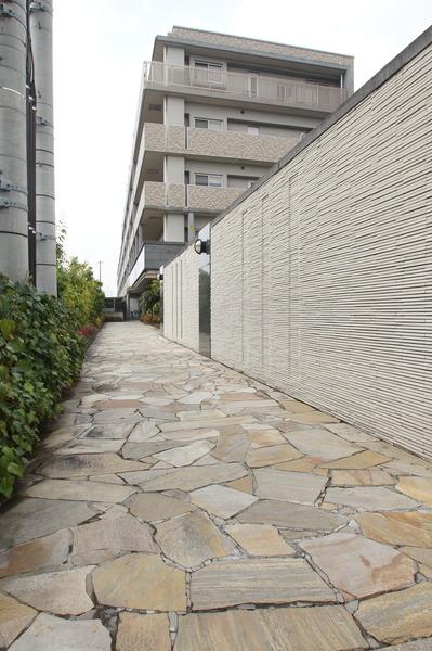 エイルマンション開成Ⅱプレシャス エントランス