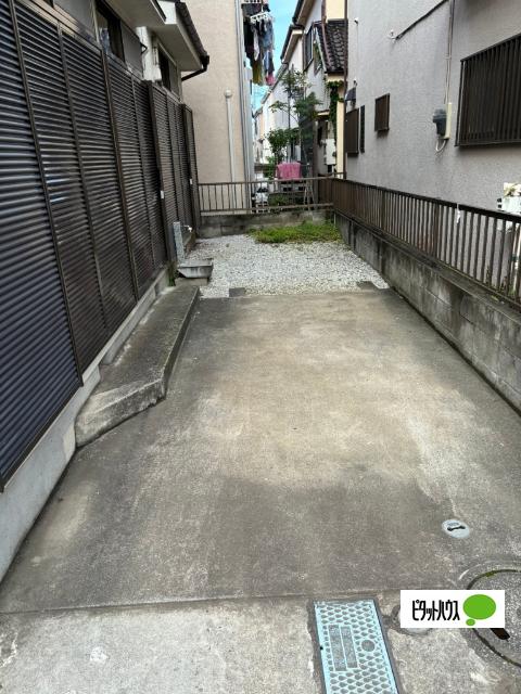 2台駐車可能（車種による）