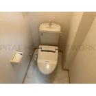 千歳山ハイツ 部屋写真5 温水洗浄便座付きトイレ