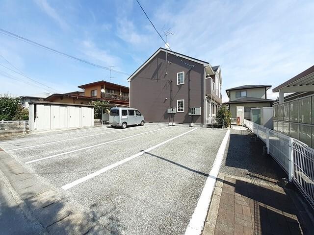 ア・ラ・モード　Ⅱ（101） 駐車場