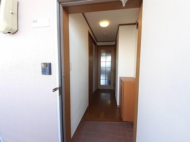 パラディーゾ木の実町（502） 玄関