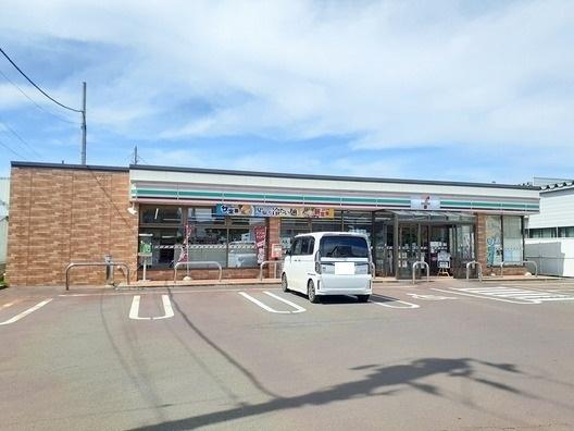 セブンイレブン城西３丁目店：550m