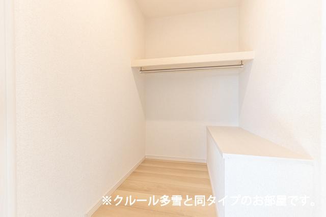 アンジェリックＩ（206） 収納