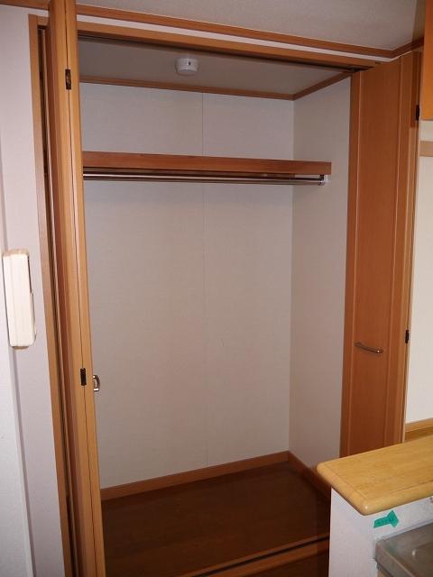 アンソレイエ・アビタシオン（404） 室内