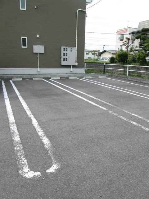 グリーン　シップ　西根（101） 駐車場