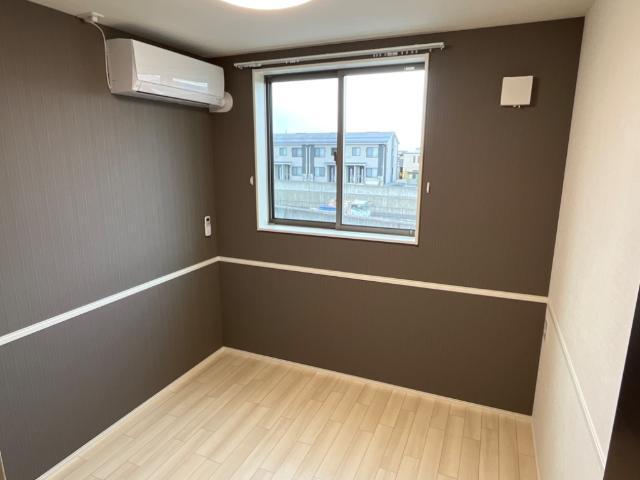 アンサンブル 部屋画像
