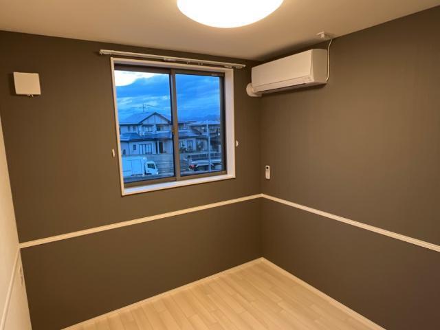 アンサンブル 部屋画像