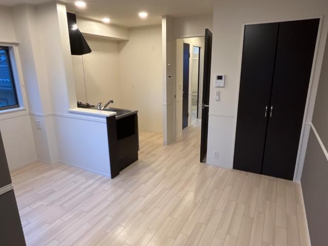 アンサンブル 部屋画像