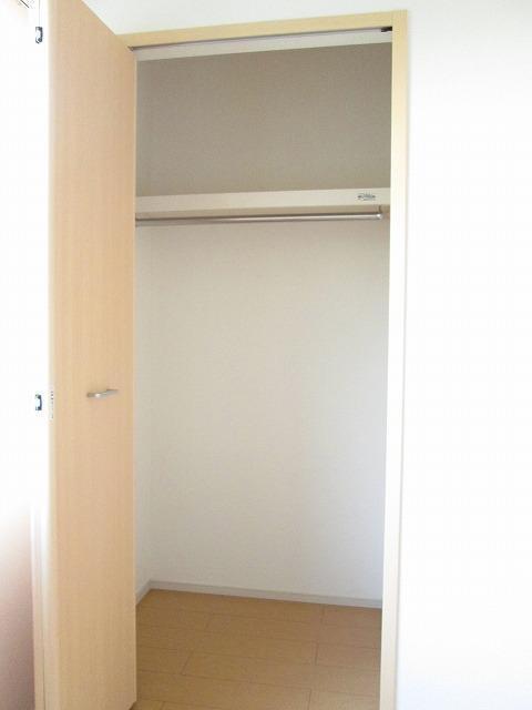 メゾン　リーブル（103） 収納