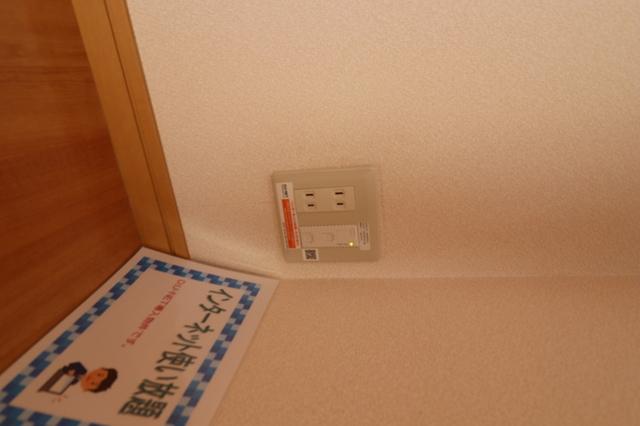 キューブ吉原（D） 部屋画像