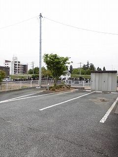 シック・ミ−ツハオス（101） 駐車場