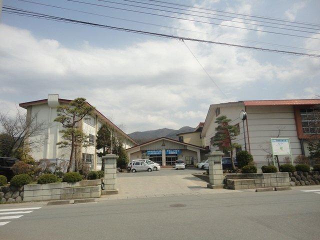 山形市立鈴川小学校：1198m