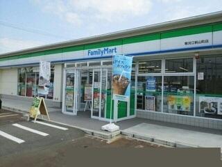 ファミリーマート：120m