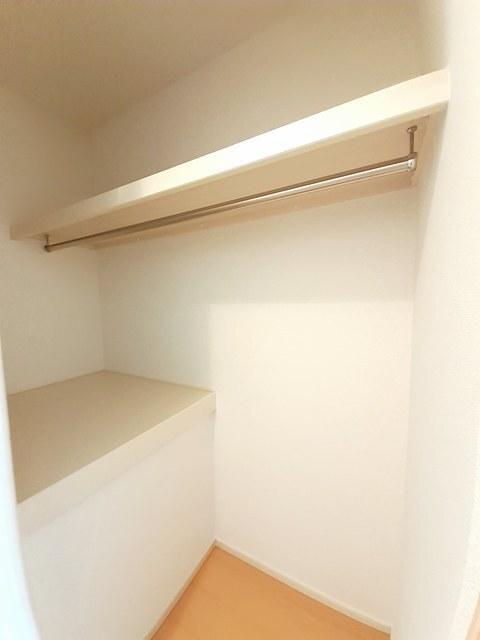サンライズⅣ（201） 収納