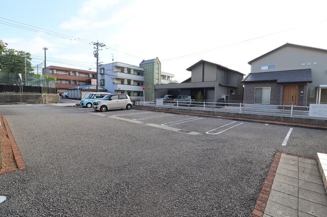 エスポワール伏見　Ａ（105） 駐車場