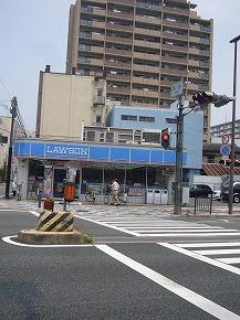 ローソン長柄東二丁目店：300m