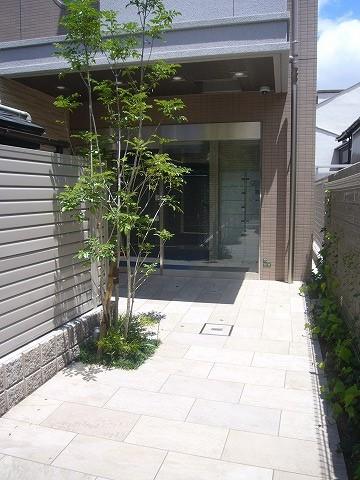 大阪市北区長柄中マンション エントランス