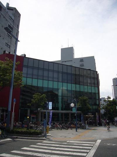 コーヨー南森町店：188m