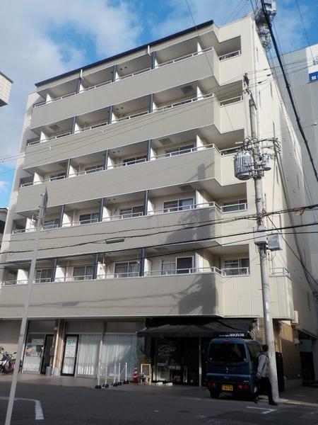 眞柄ビル 外観