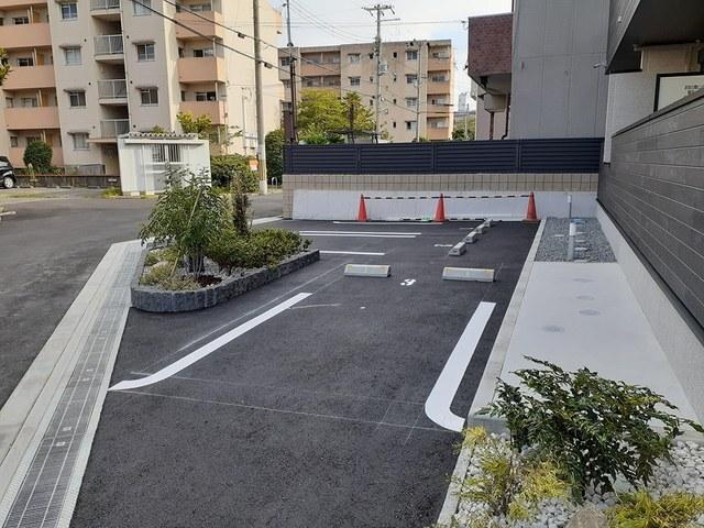 フランメゾンⅡ（302） 駐車場