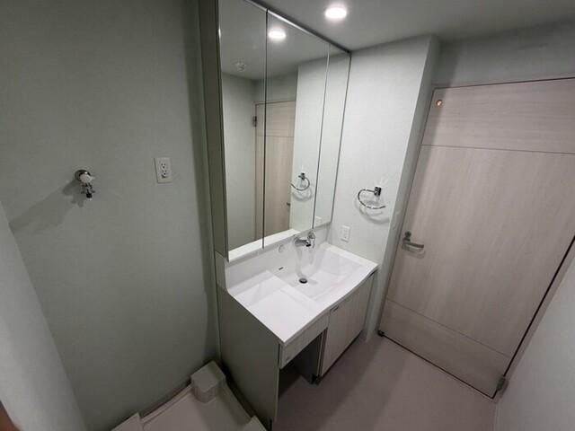 プレミアム菱屋西（703） 洗面