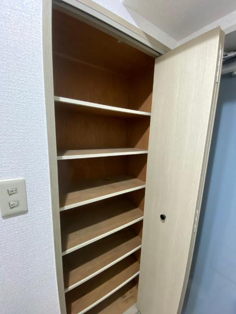 ライフ北梅田 玄関