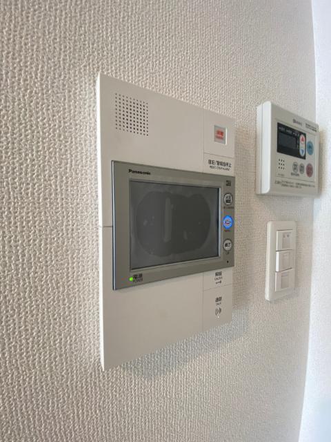 セレニテ本町東リアン セキュリティ
