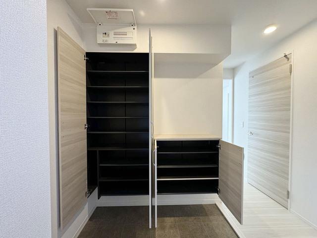 Vier Casa B（201） 玄関